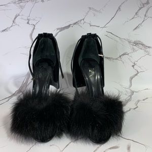 Alexander Wang Simona black furry toe sandals size 37.5